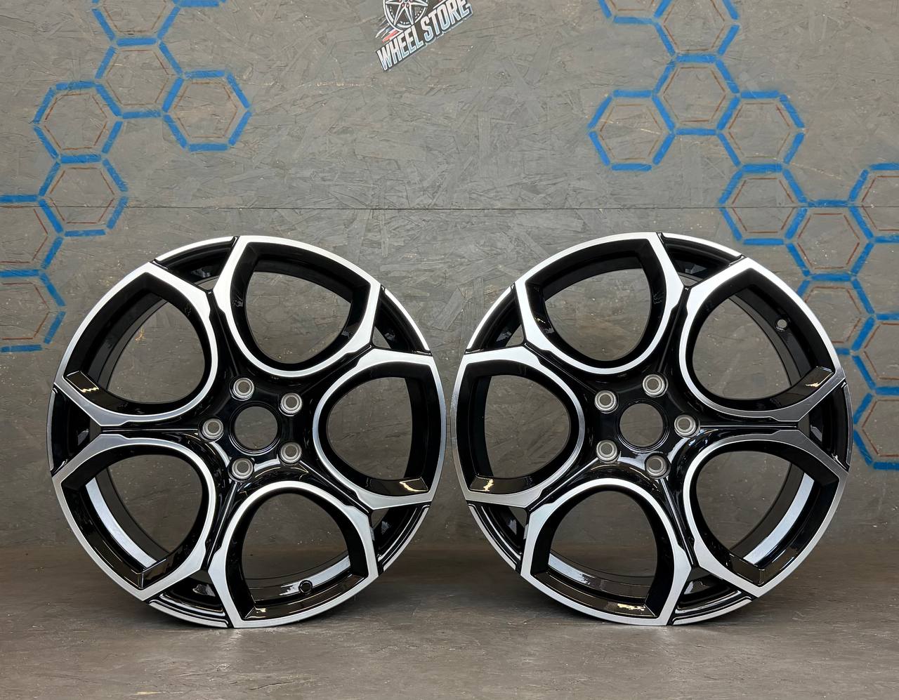 Jantes H3439F 18 pouces 5x112 Noir Face Polie