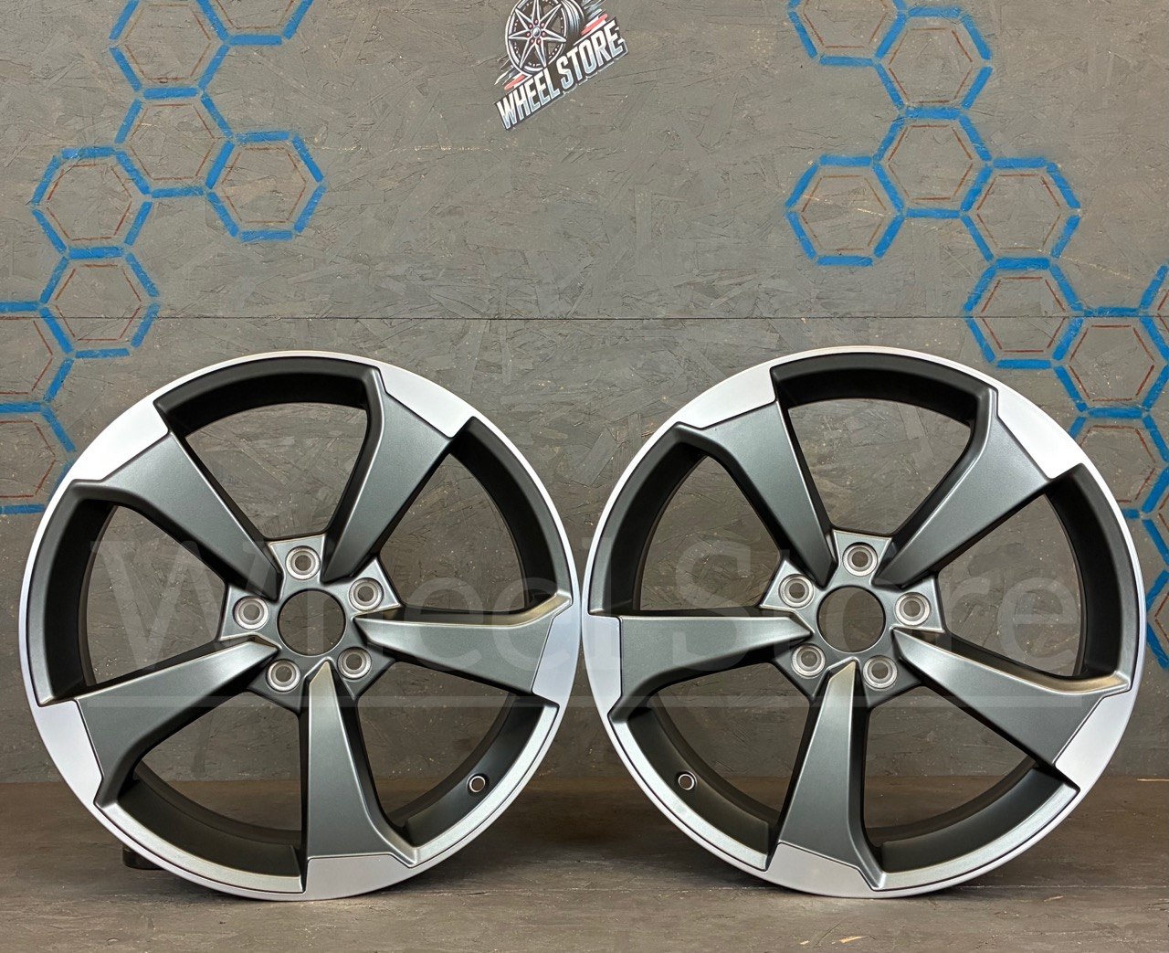 Jantes XE3512 18 pouces 5x112 Gris Anthracite Matt