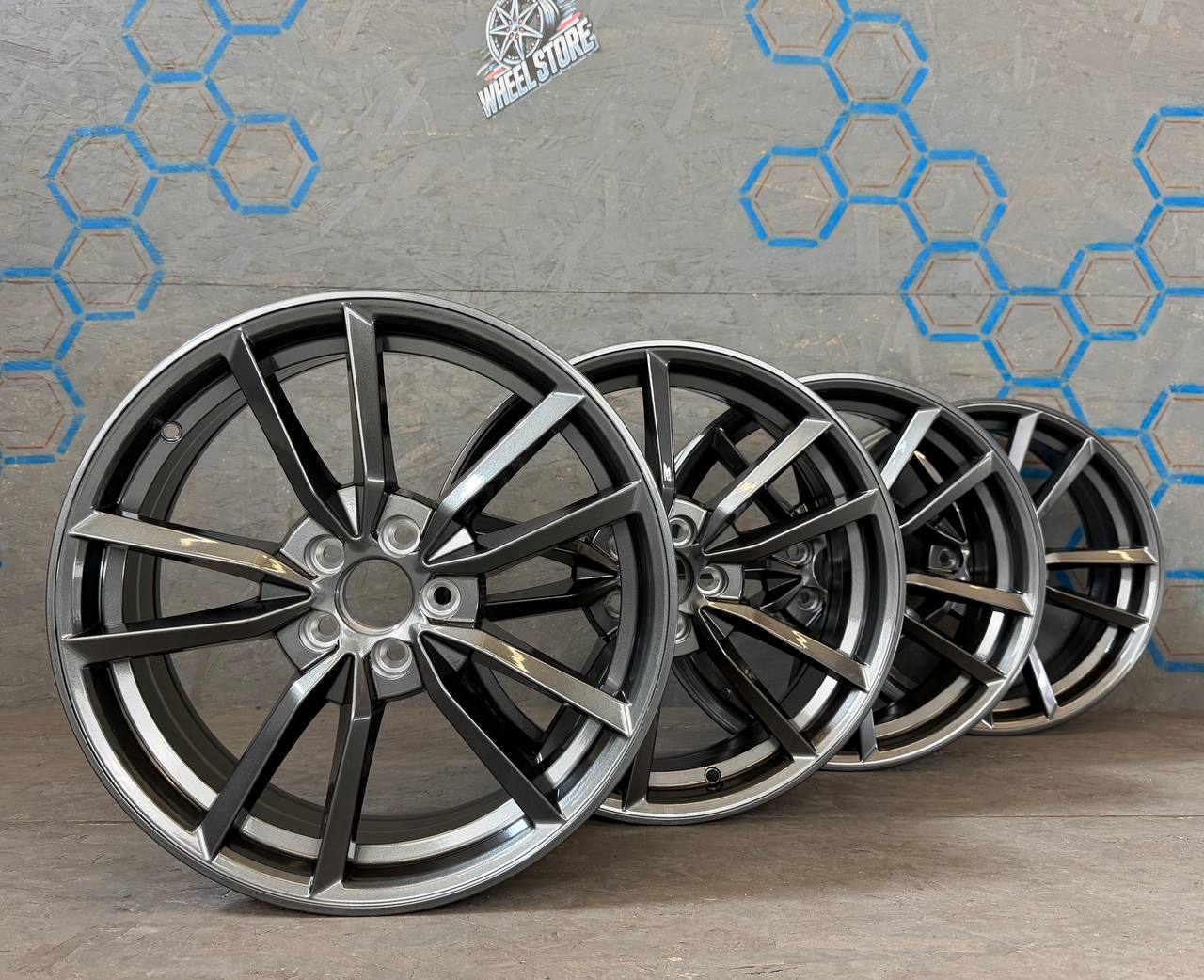 Jantes A2-HOGAN 17 pouces 5x100 Gun Metal