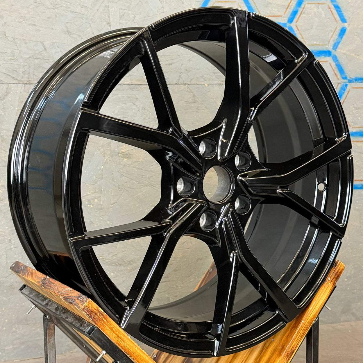 Jantes DY919-AH 19 pouces 5x112 Noir Brillant